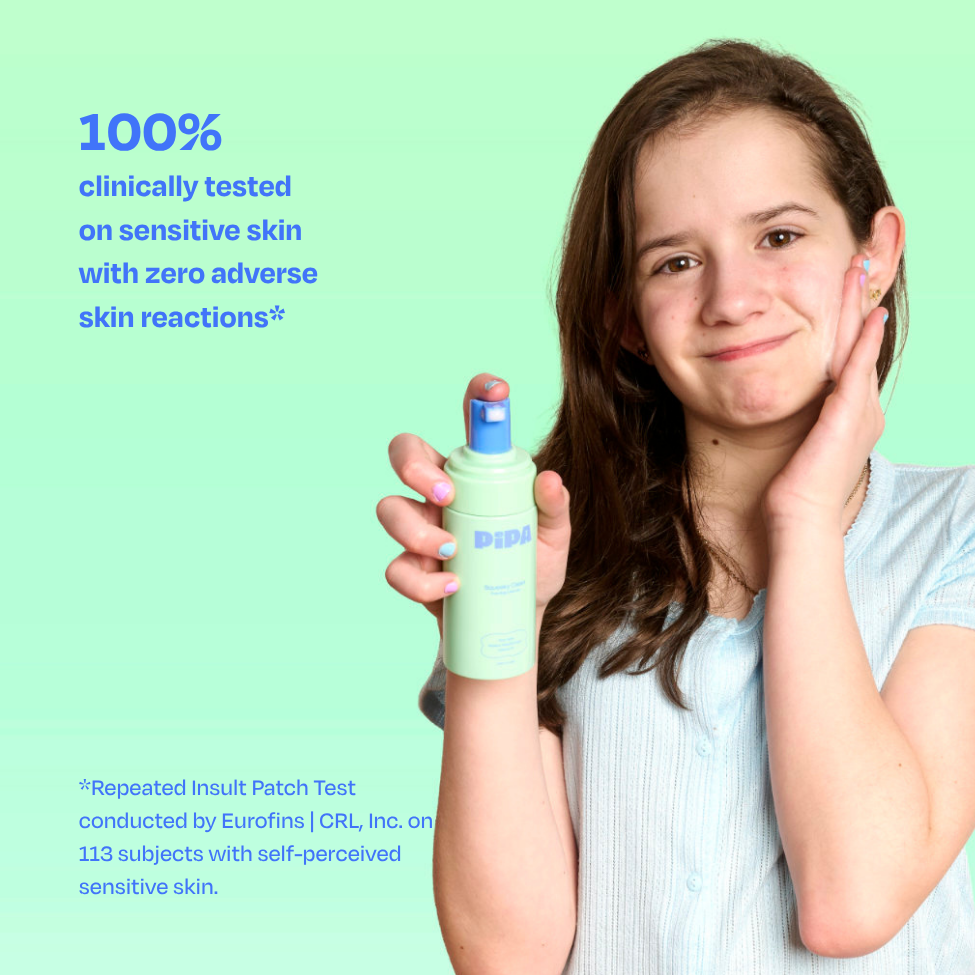 Squeaky Clean gentle face wash for kids with aloe vera, papaya seed, and vitamin E